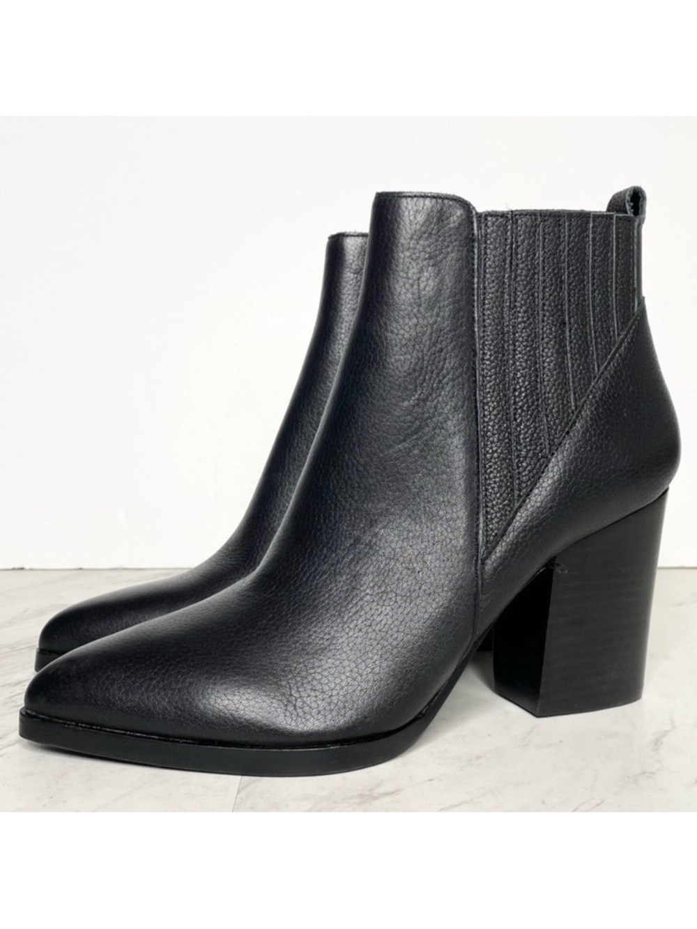 Marc Fisher Alva Black Leather Heeled Bootie 10M